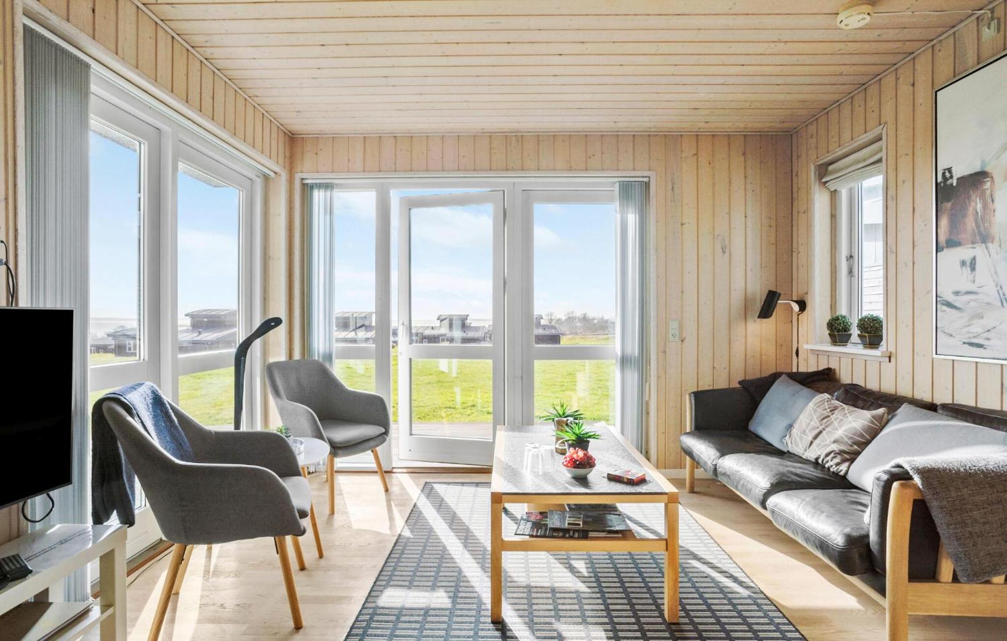 4 Bedroom Nice Home In Fåborg Dış mekan fotoğraf